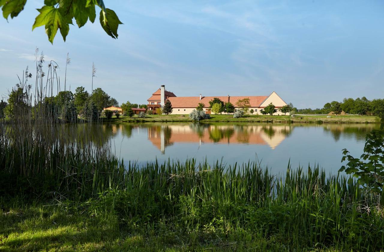 Residence Safari Resort - Chateau Borovany  Luaran gambar